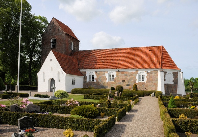 Tøstrup Kirke